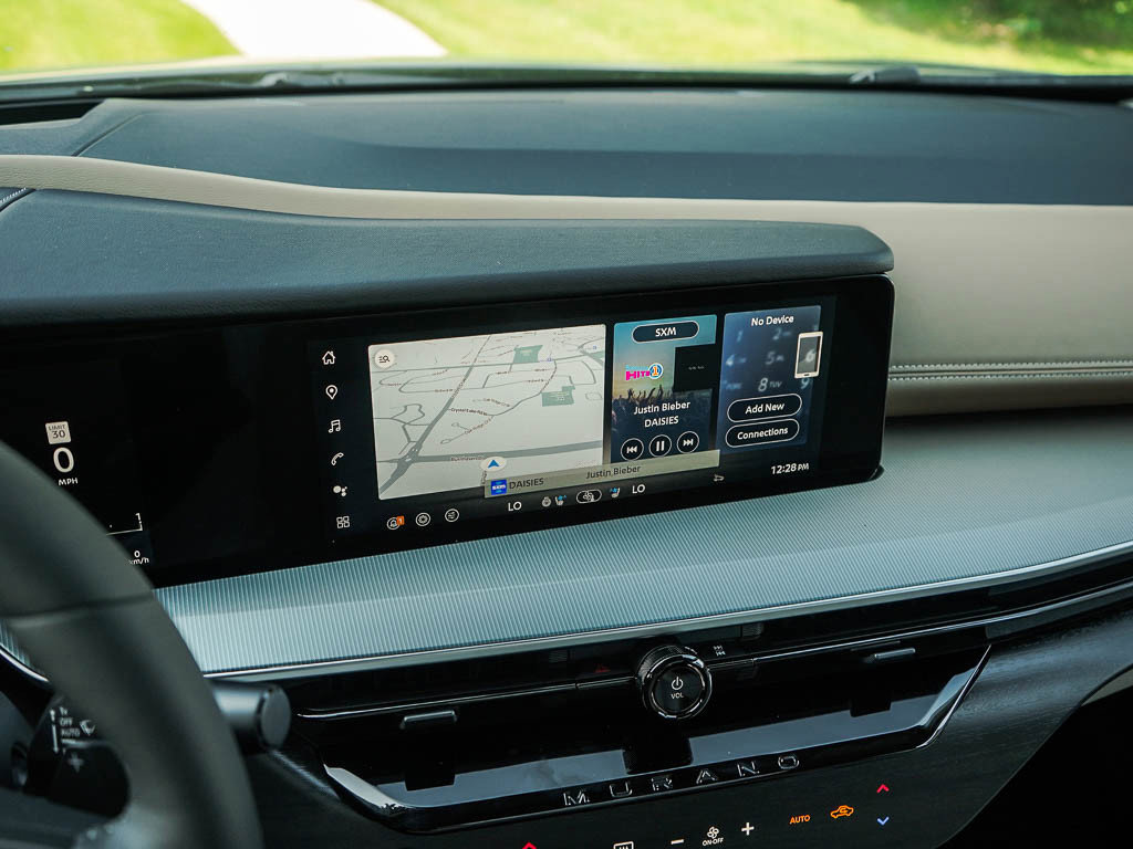 2025 Nissan Murano Platinum photo 23