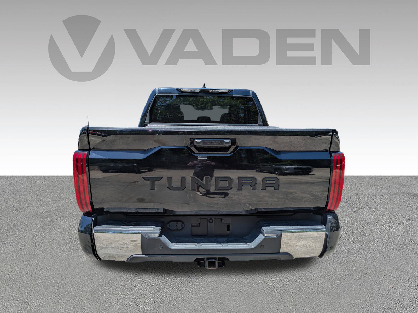 2022 Toyota Tundra SR5 photo 3