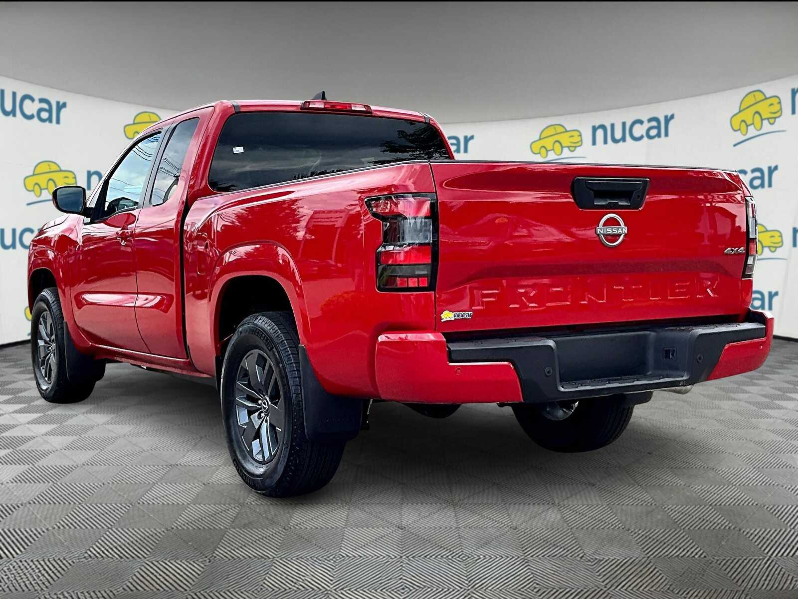 2025 Nissan Frontier SV photo 4