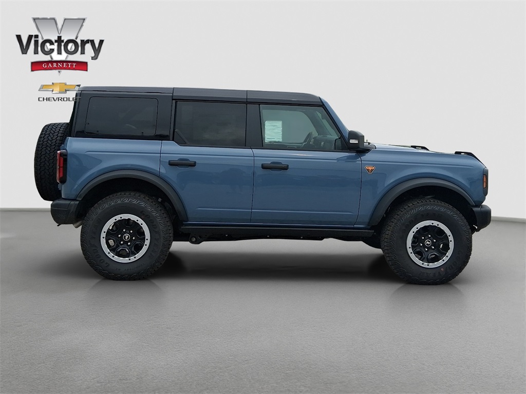 2025 Ford Bronco Badlands photo 6