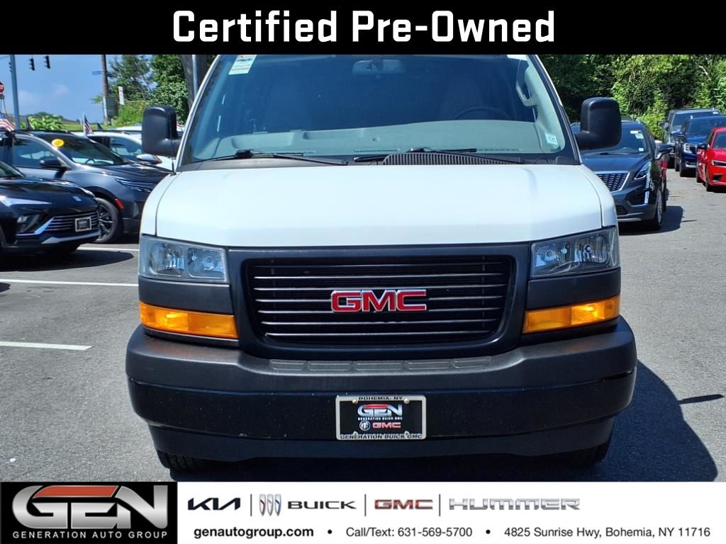 2022 Gmc Savana Cargo 2500 photo 2