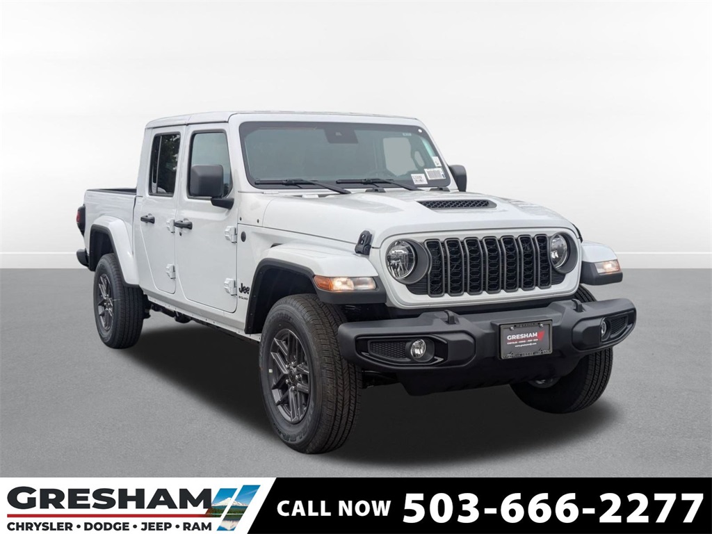 2025 Jeep Gladiator Sport S's photo