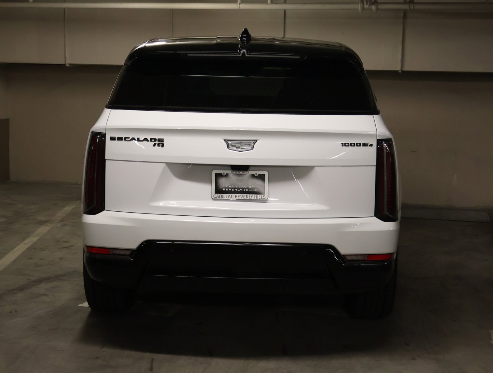2025 Cadillac Escalade IQ Sport photo 4