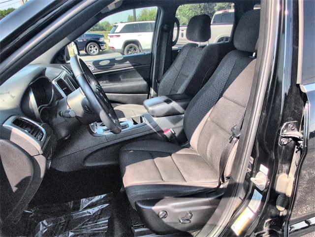 2018 Jeep Grand Cherokee Laredo E photo 10
