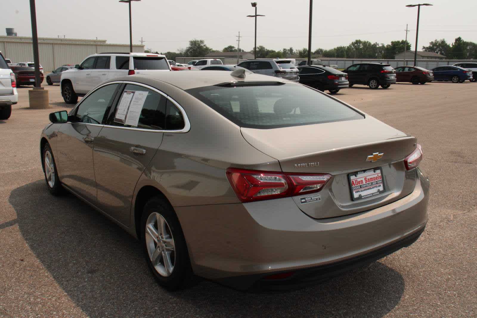 2022 Chevrolet Malibu photo 6