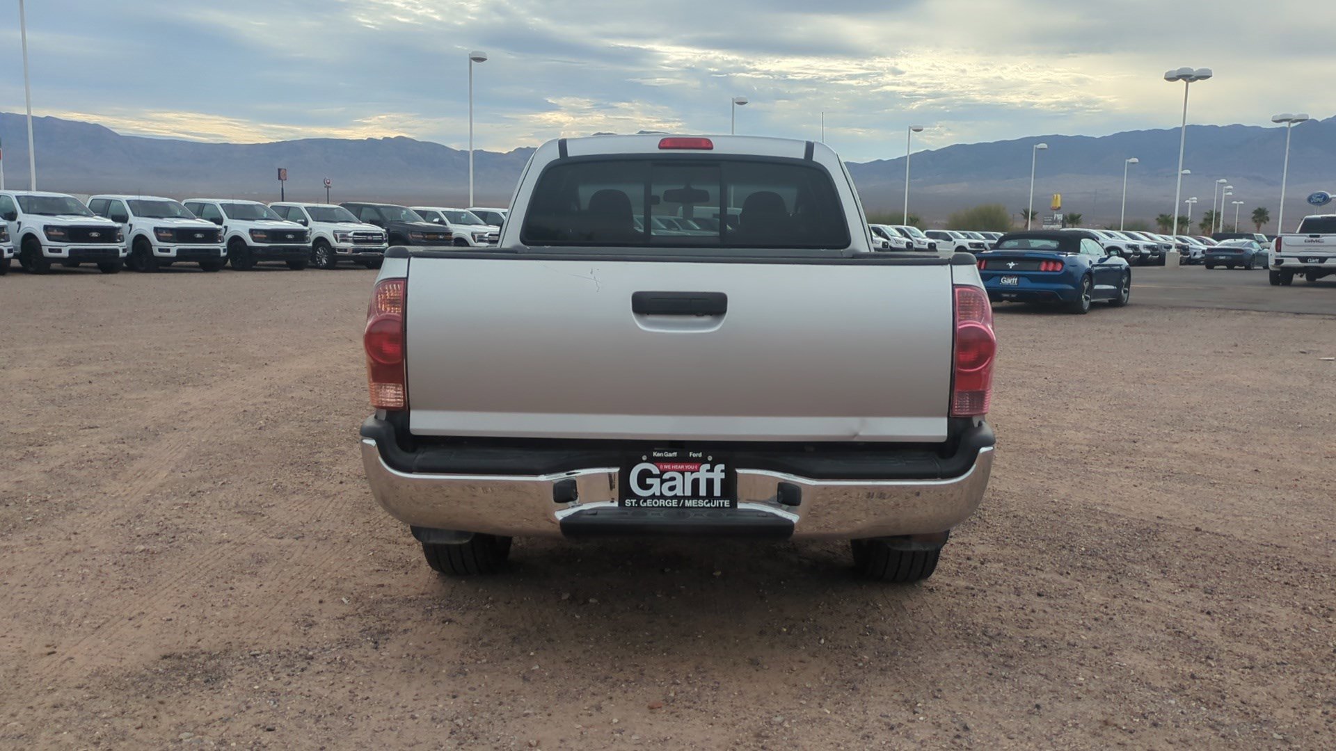 2011 Toyota Tacoma Base photo 4