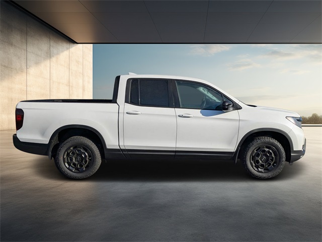 2025 Honda Ridgeline Sport photo 2