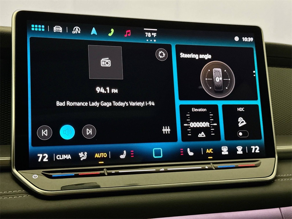 2025 Volkswagen Tiguan SE photo 26