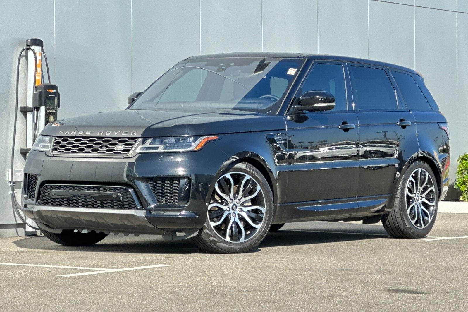 2021 Land Rover Range Rover Sport HSE Silver Edition