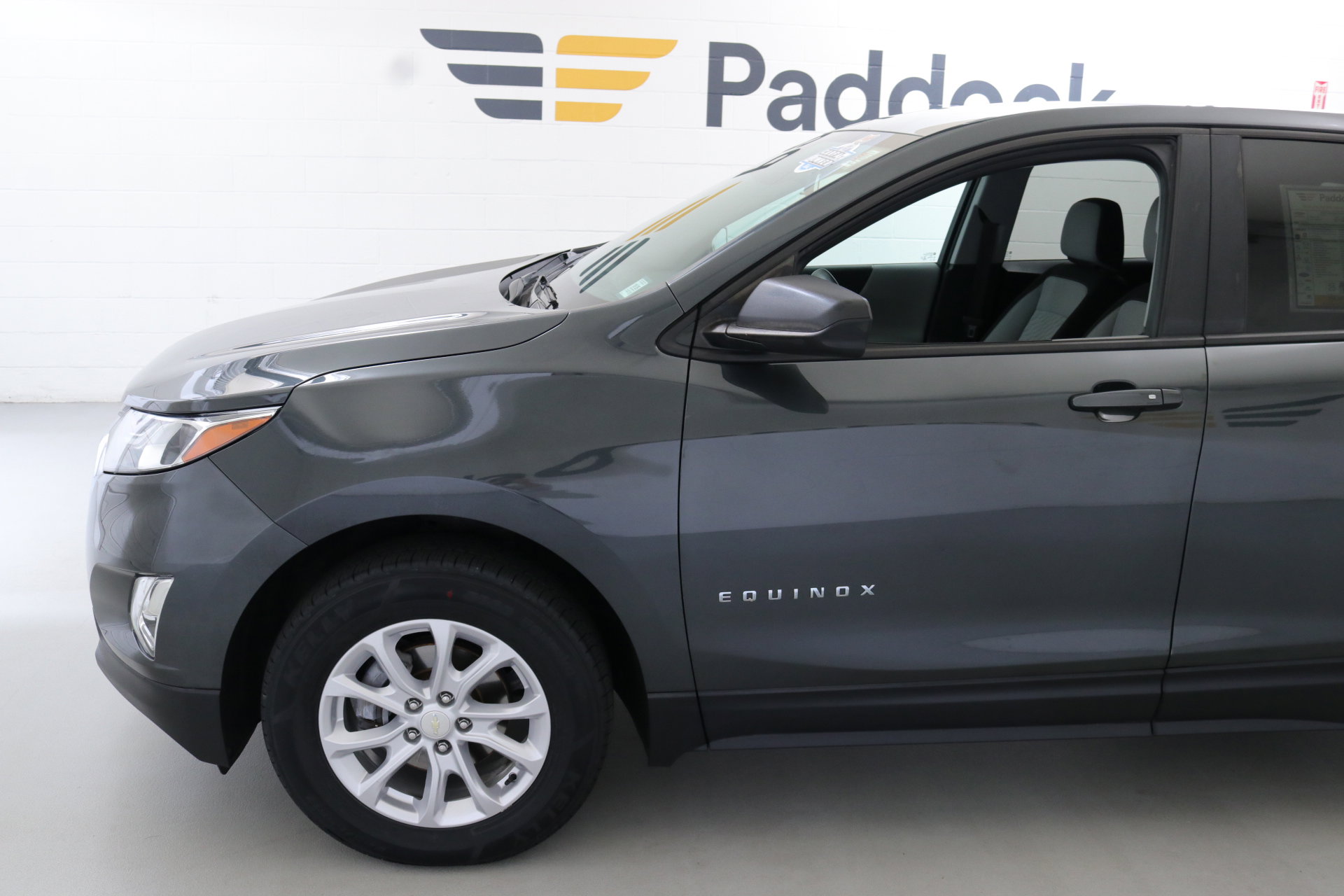 2020 Chevrolet Equinox LS photo 4