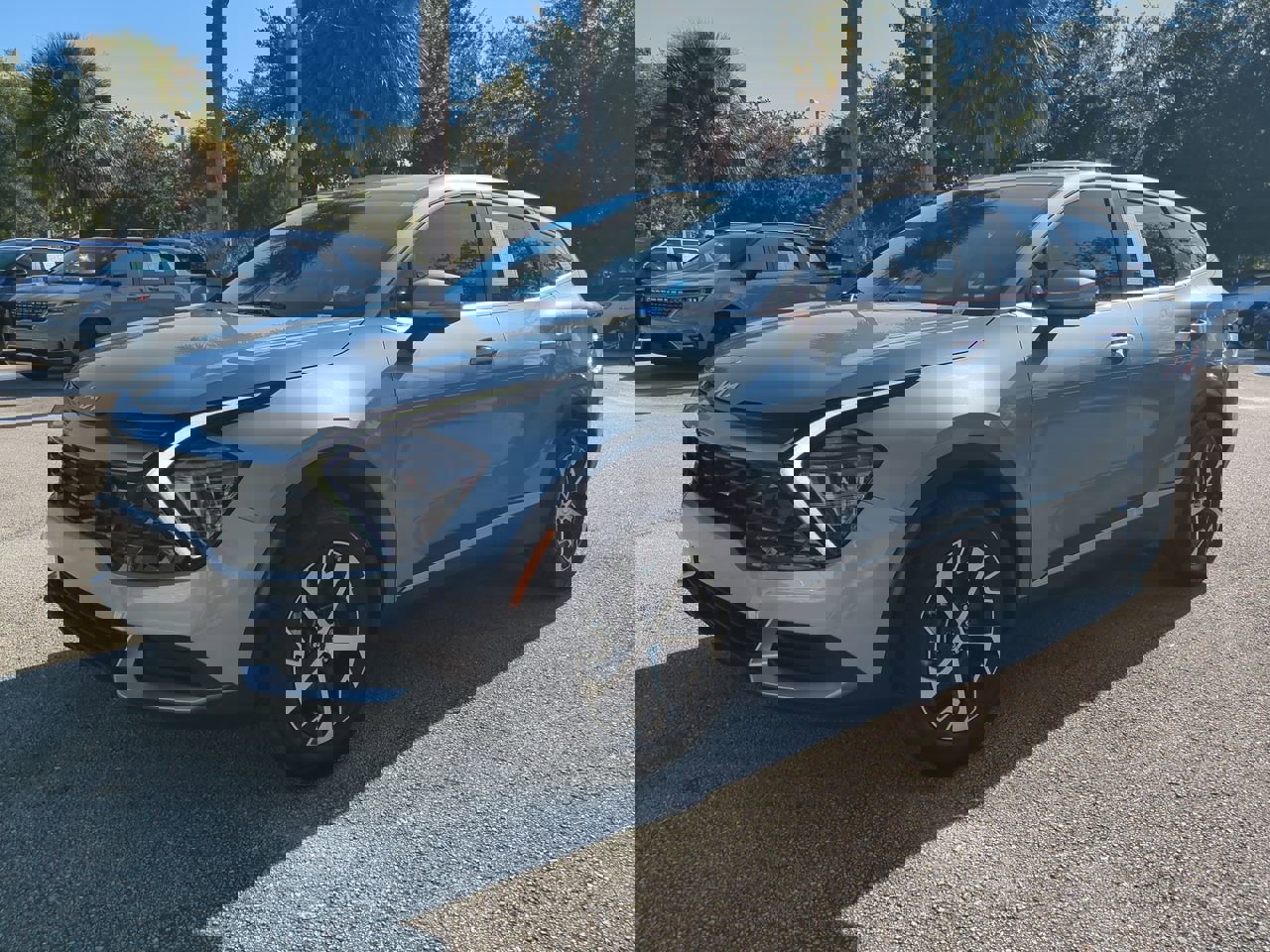 2024 Kia Sportage EX photo 3