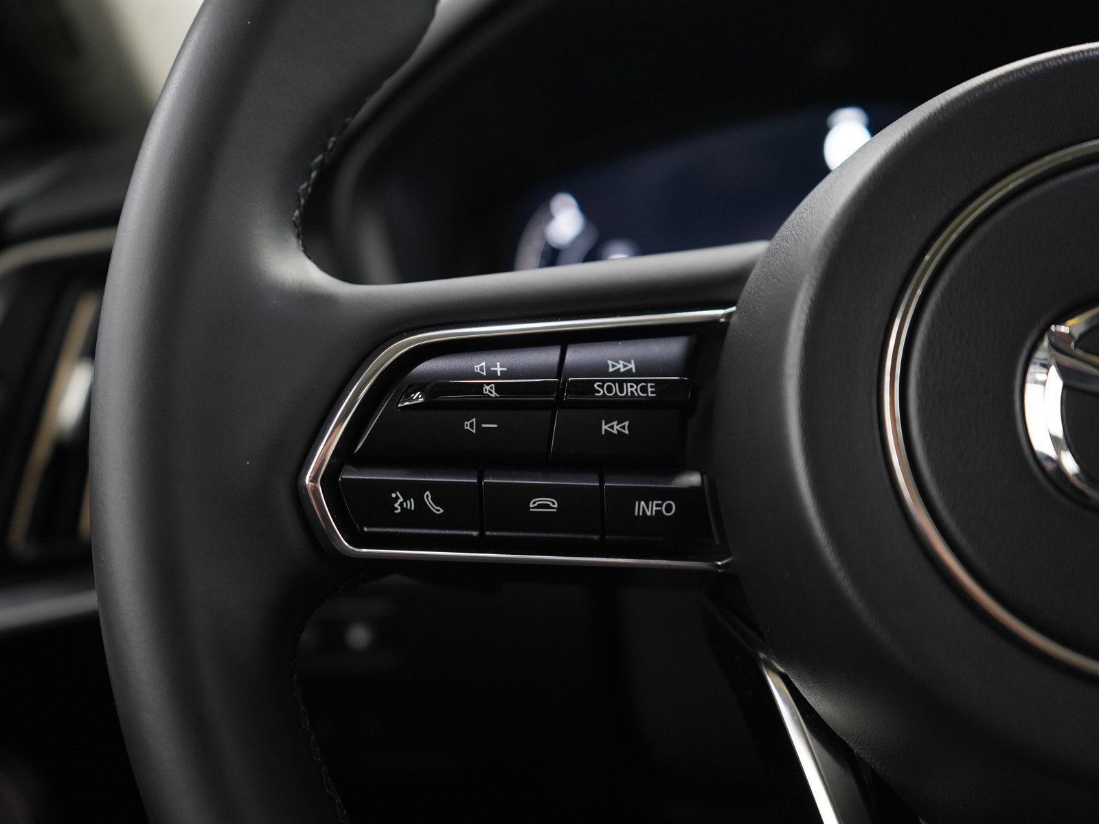 2024 Mazda CX-90 Premium photo 28