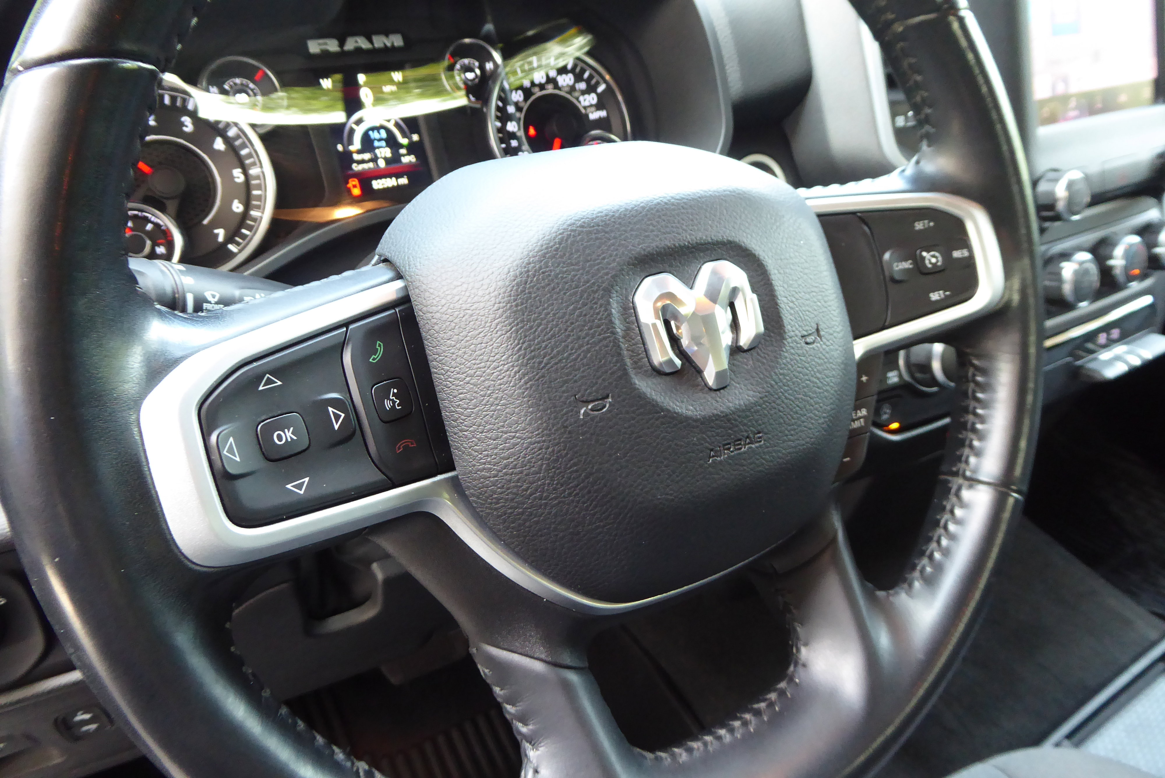 2022 Ram 1500 Big Horn photo 3