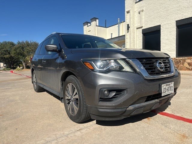 2017 Nissan Pathfinder SL