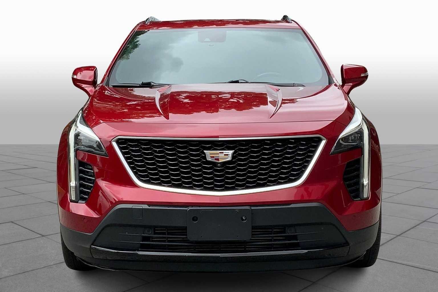 2019 Cadillac XT4 Sport photo 3