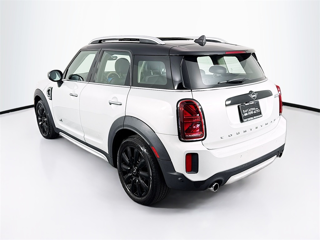 2022 Mini Cooper S ALL4 photo 5
