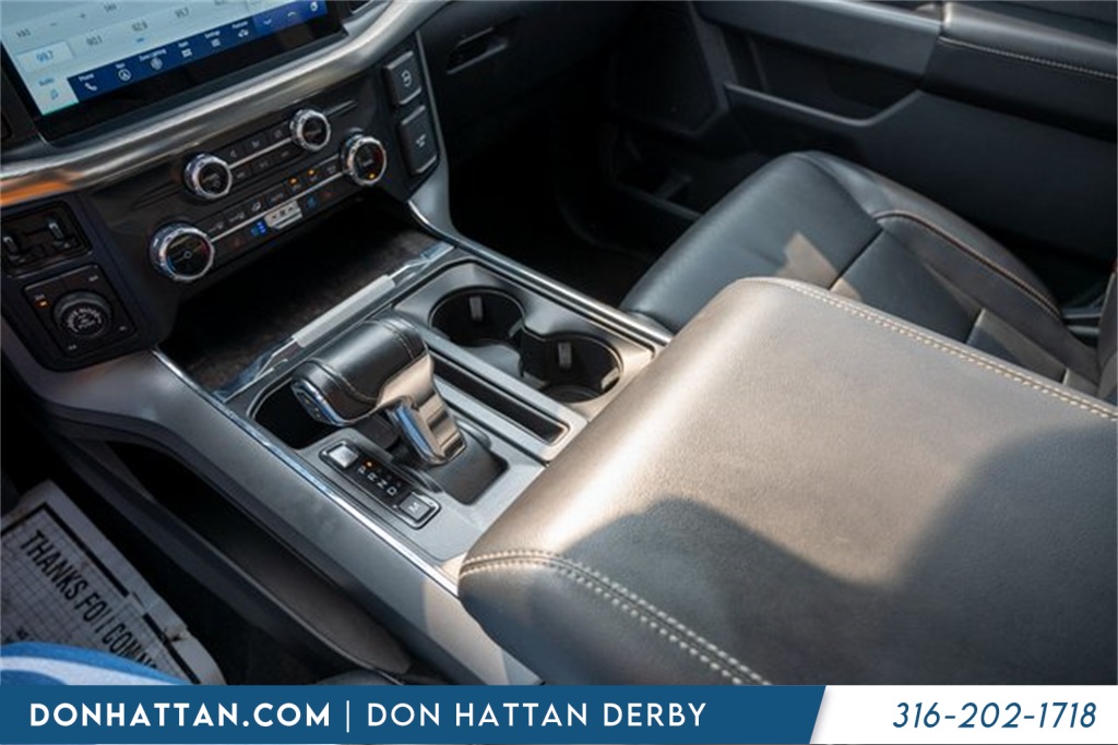 2022 Ford F-150 Lariat photo 17