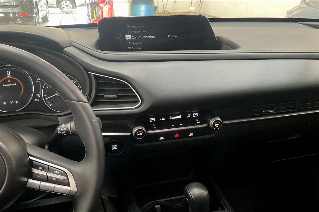 2022 Mazda CX-30 2.5 Select photo 4