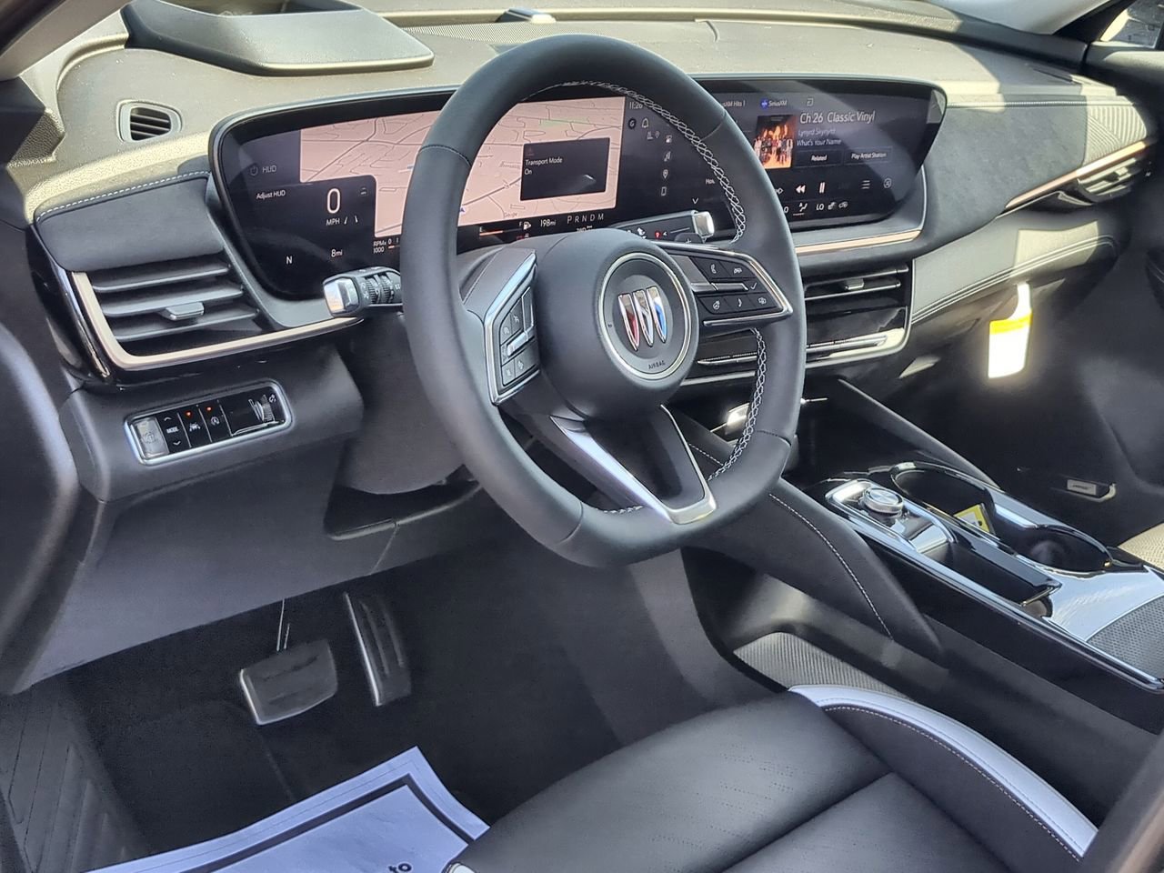 2025 Buick Envision Sport Touring photo 10