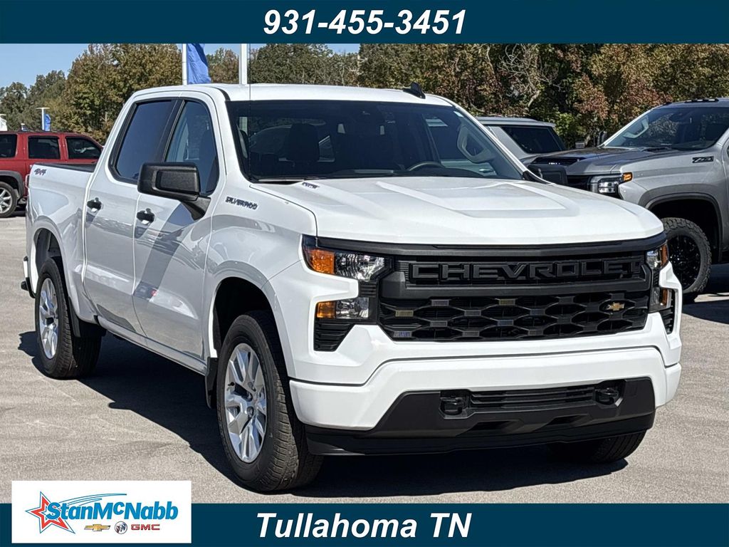 2026 Chevrolet Silverado 1500 Custom's photo