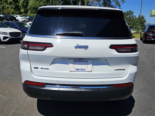 2023 Jeep Grand Cherokee Laredo photo 11
