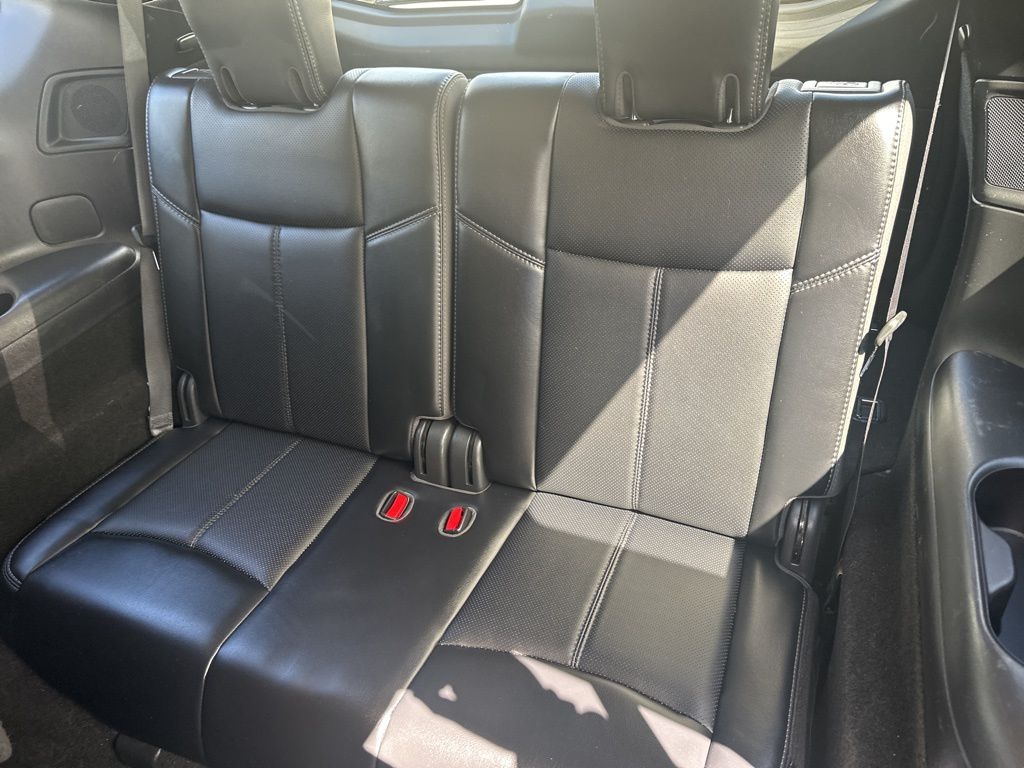 2020 Nissan Pathfinder Platinum photo 7