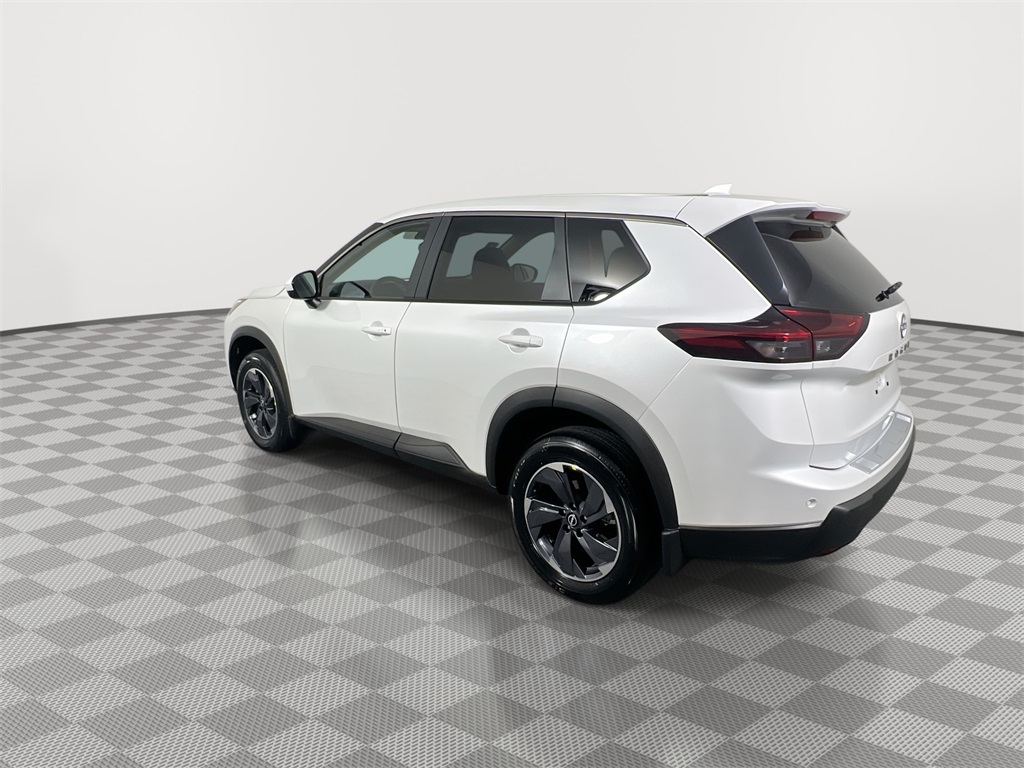 2026 Nissan Rogue SV photo 5