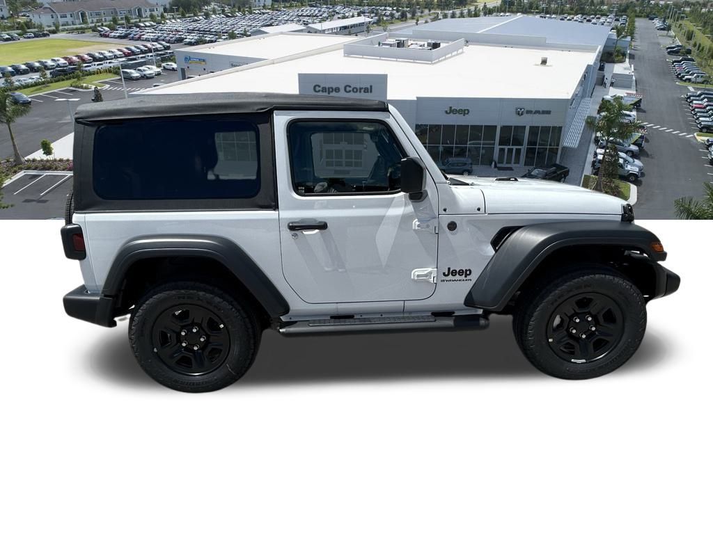 2025 Jeep Wrangler Sport photo 3