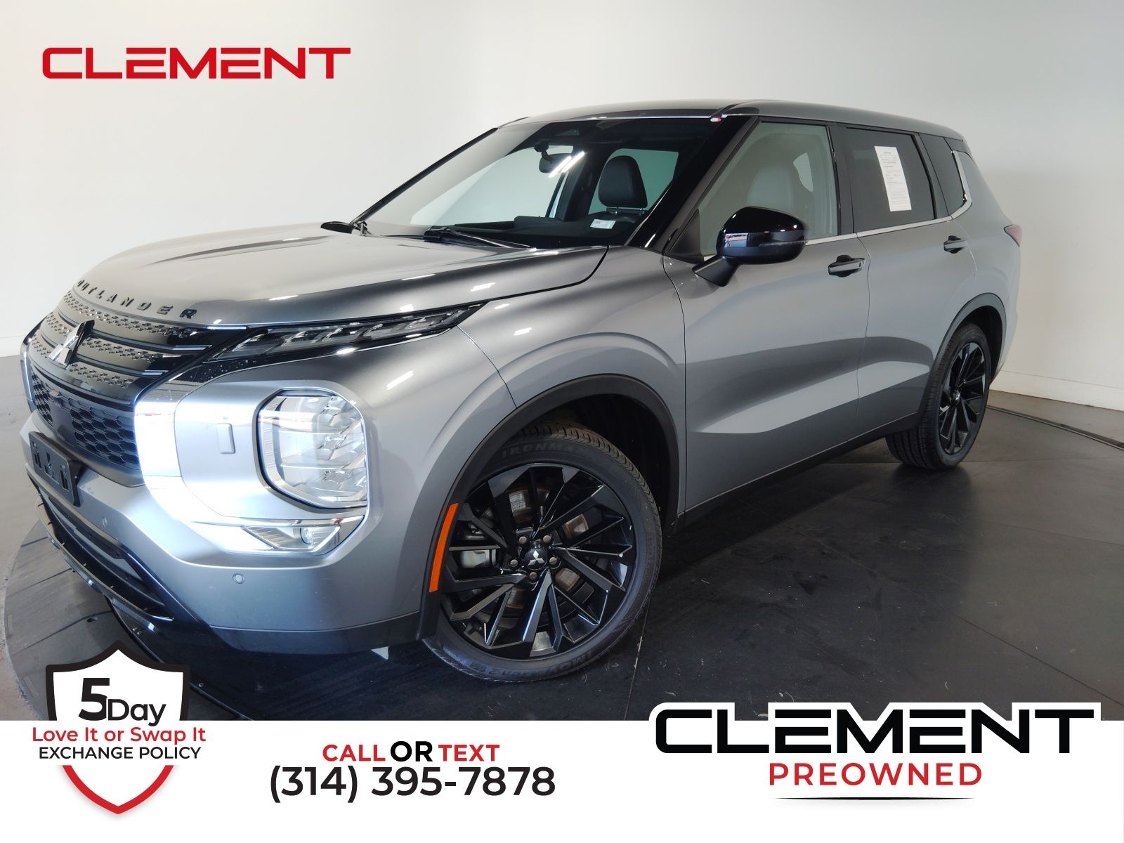 2022 Mitsubishi Outlander Black Edition's photo