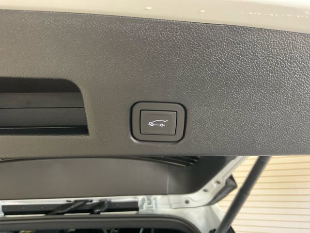 2025 Gmc Acadia AT4 photo 13