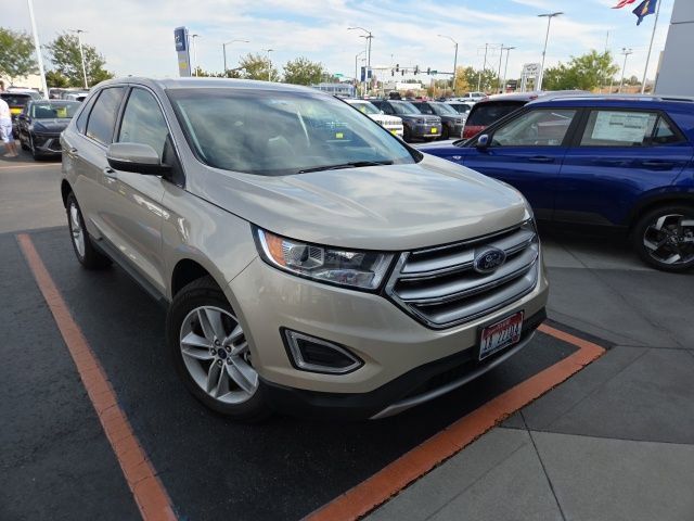 2018 Ford Edge SEL photo 2