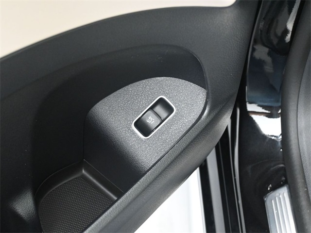 2026 Mercedes Benz GLE AMG 63 4MATIC photo 3