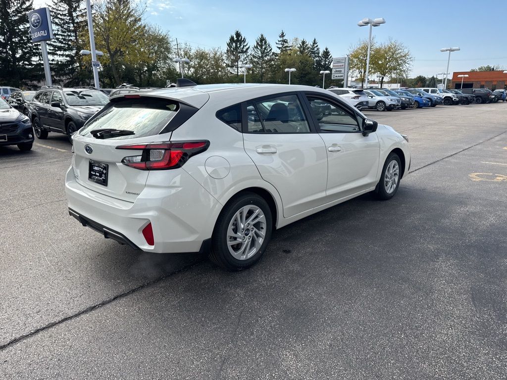 2025 Subaru Impreza Base photo 4