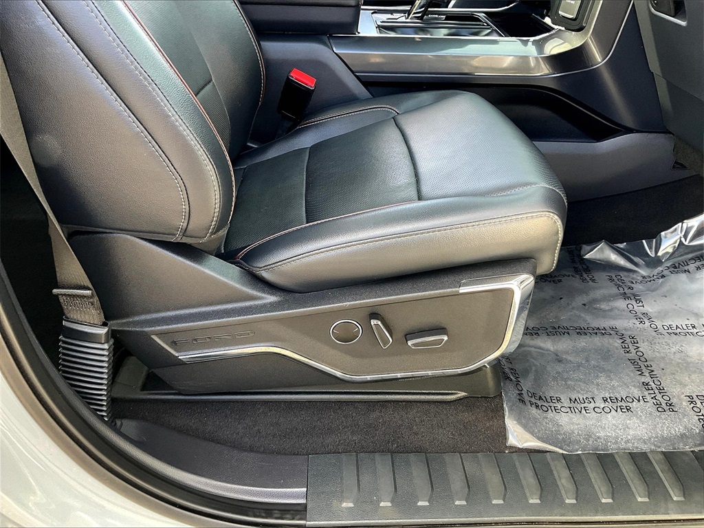 2023 Ford F-150 Lariat photo 36