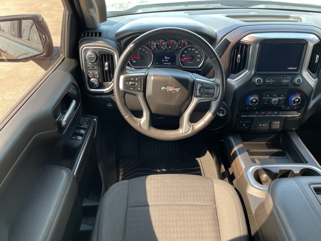 2021 Chevrolet Silverado 1500 RST photo 13