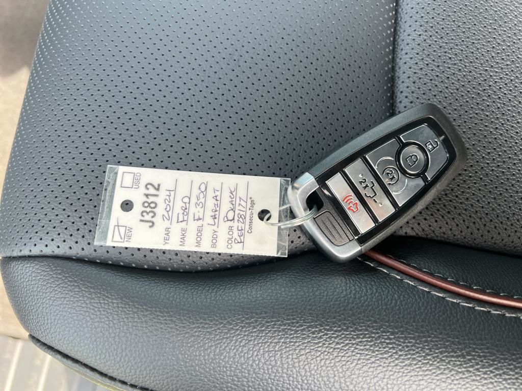 2024 Ford F-350 Lariat photo 53