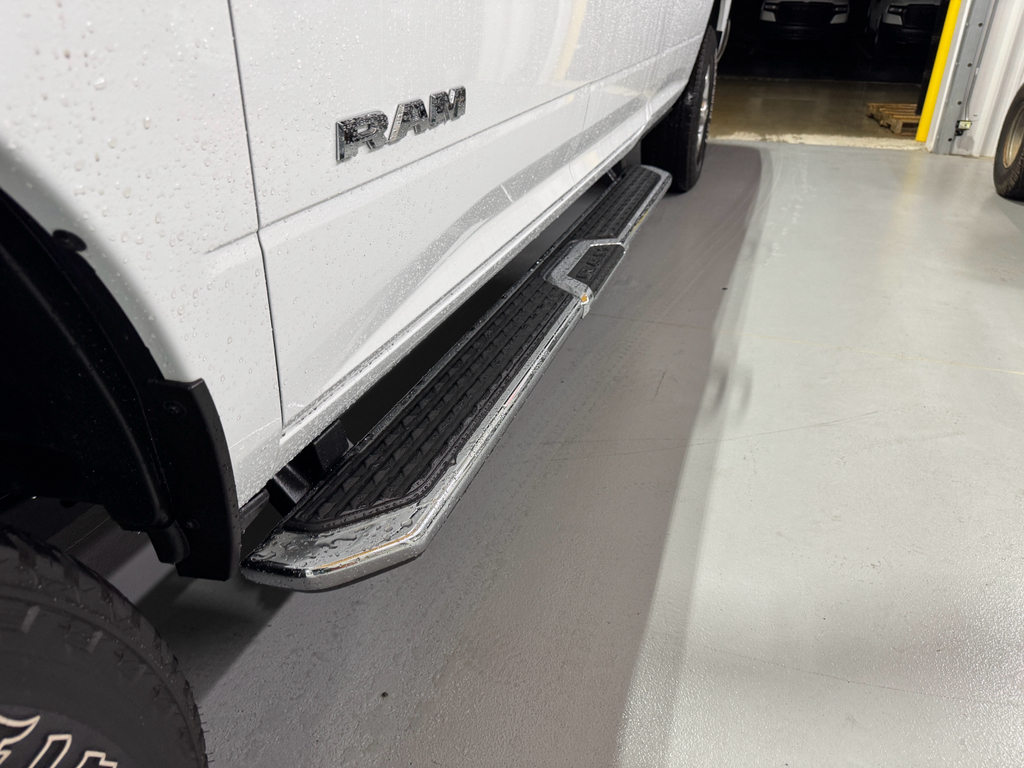 2024 Ram 3500 Big Horn photo 21