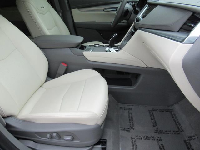 2024 Cadillac XT5 Premium Luxury photo 11