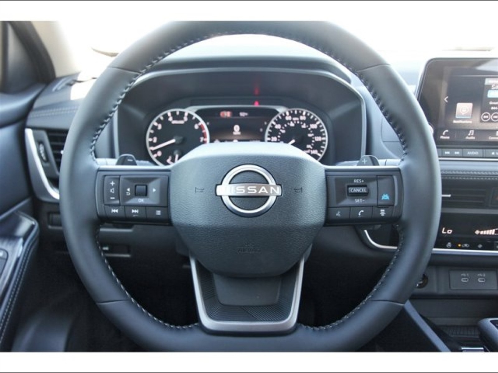 2026 Nissan Rogue SV - 9