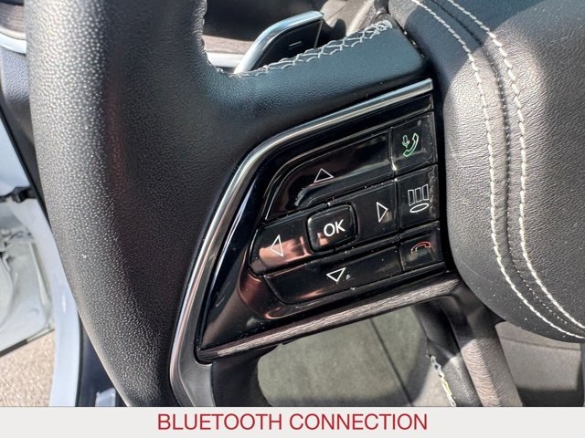 2022 Jeep Grand Cherokee Overland photo 16
