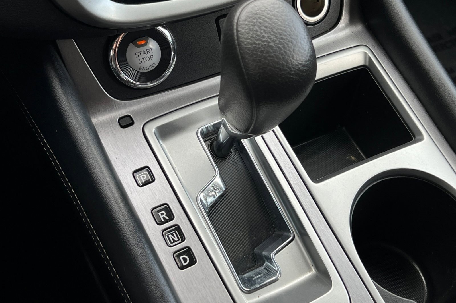 2020 Nissan Murano S photo 24
