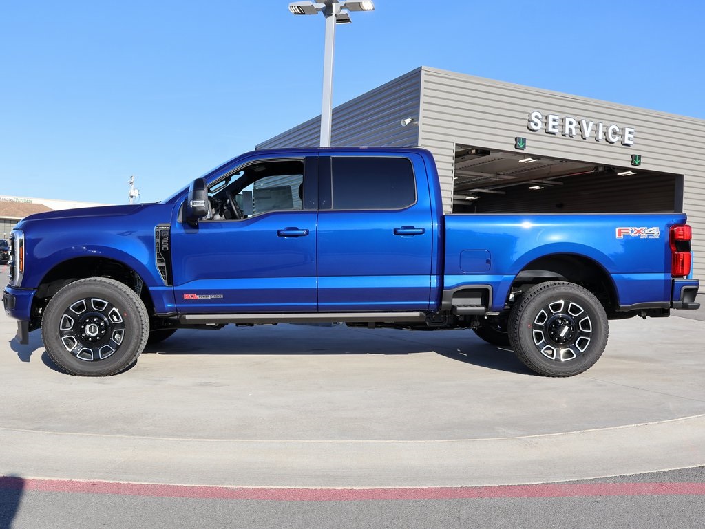 2026 Ford F-350 Platinum photo 2