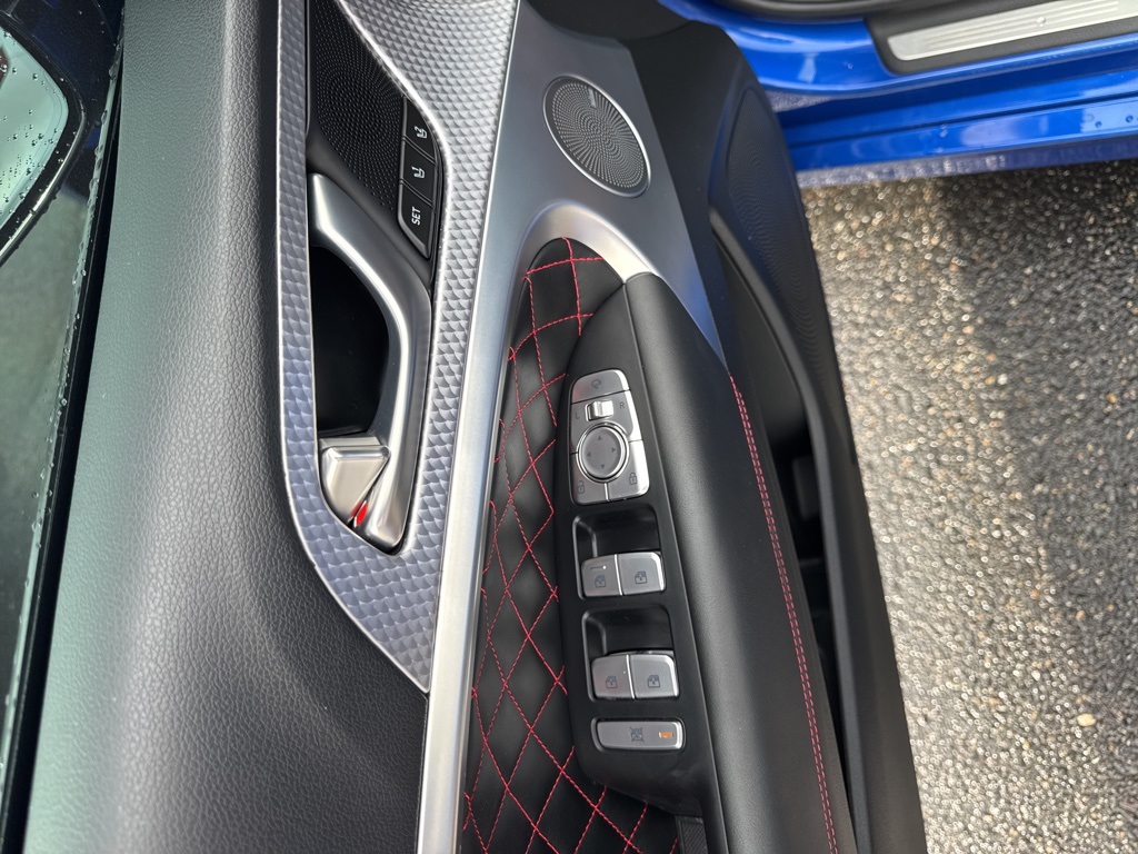 2022 Genesis G70 3.3T photo 14