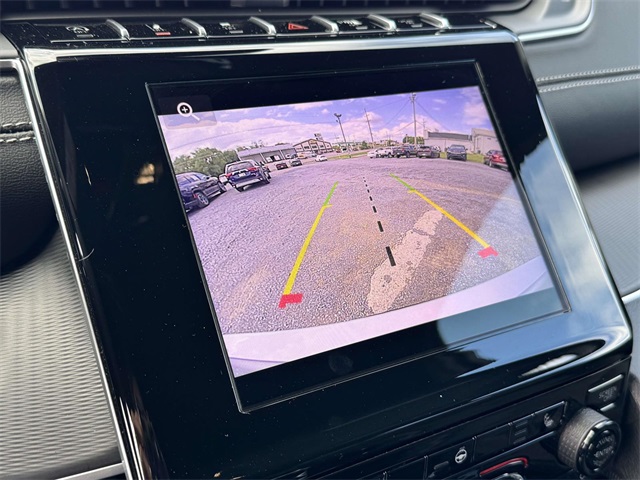 2025 Jeep Grand Cherokee Laredo photo 4