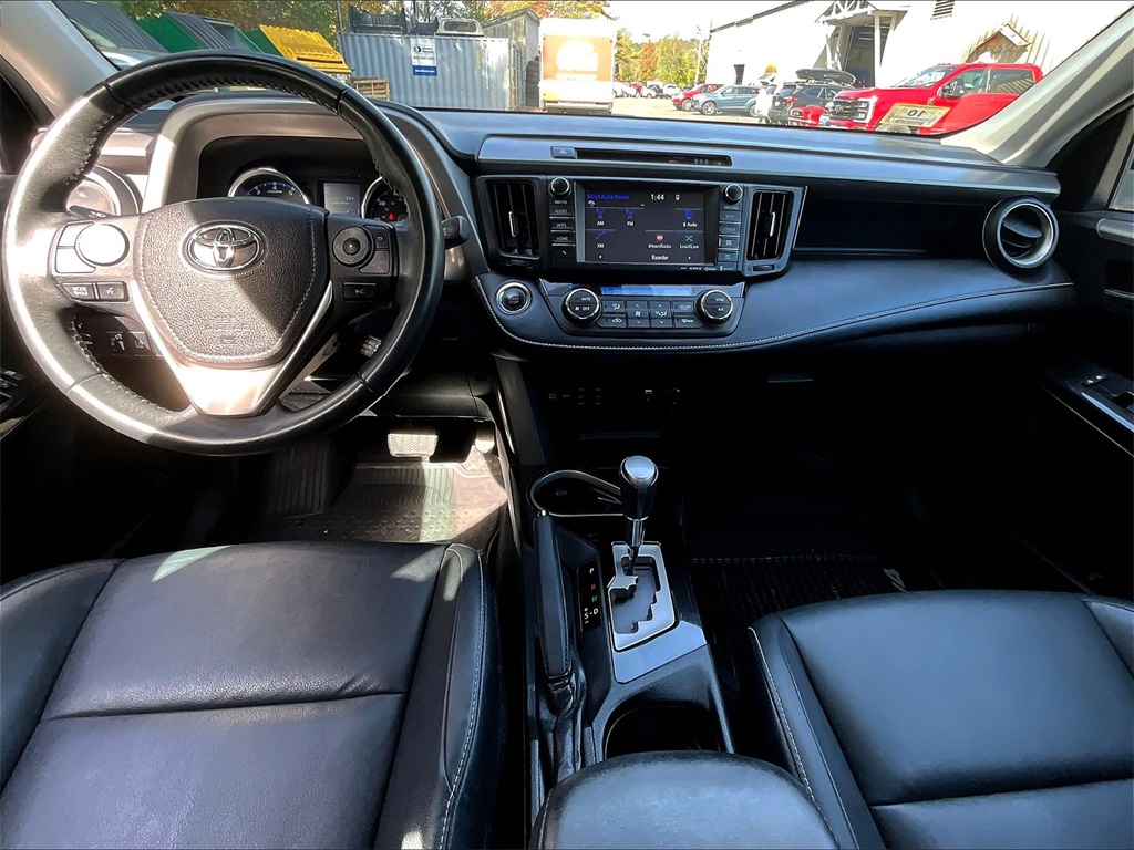 2017 Toyota RAV4 Limited photo 21