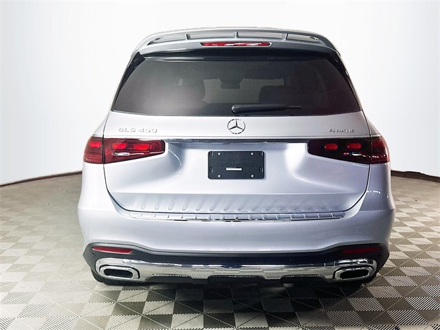 2026 Mercedes Benz GLS 450 4MATIC photo 5