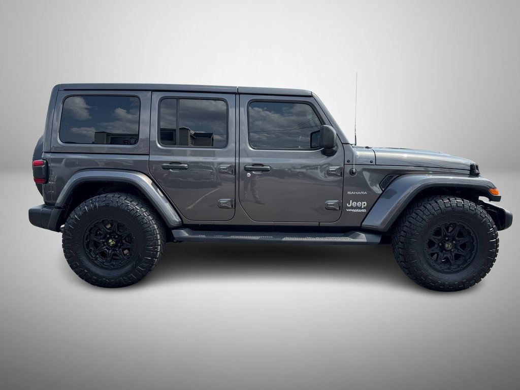2018 Jeep Wrangler Unlimited Sahara photo 5