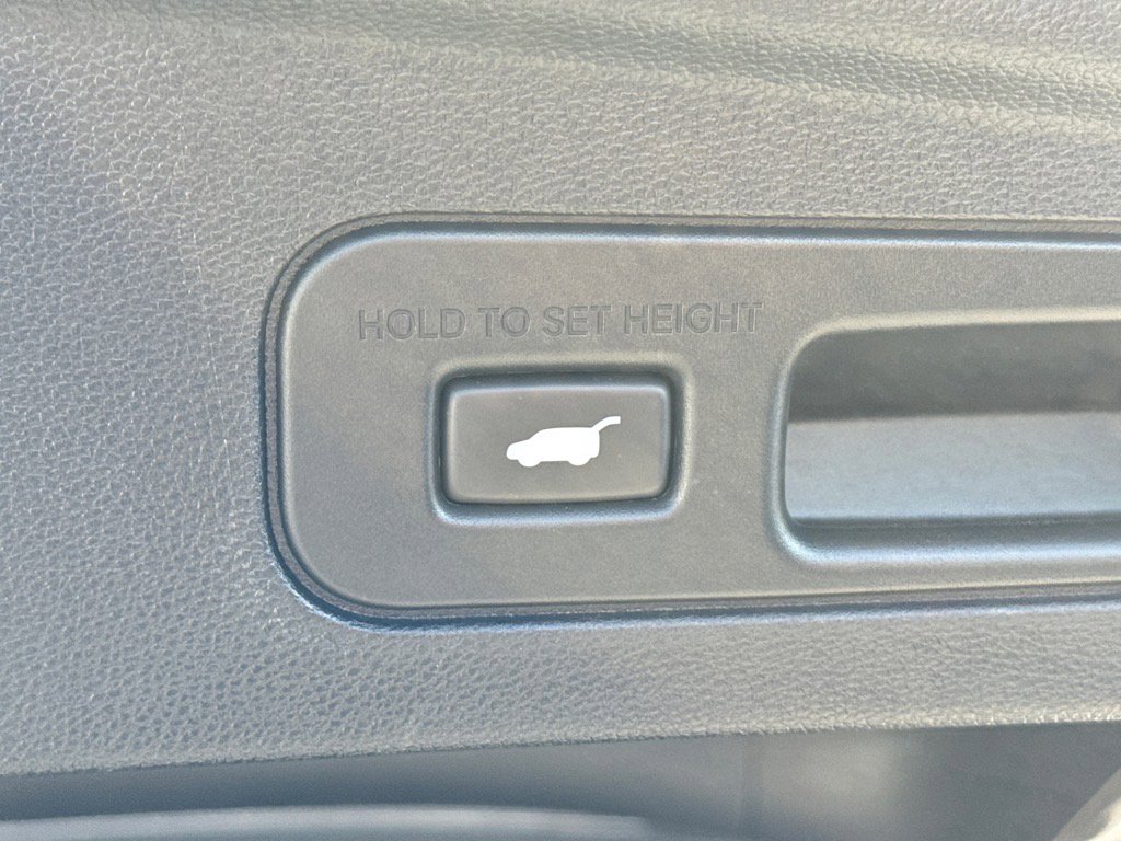 2023 Acura MDX SH-AWD Advance photo 21