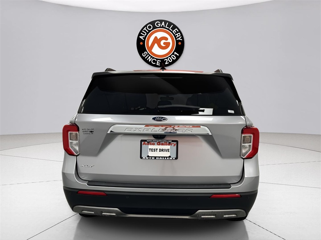 2022 Ford Explorer XLT photo 4