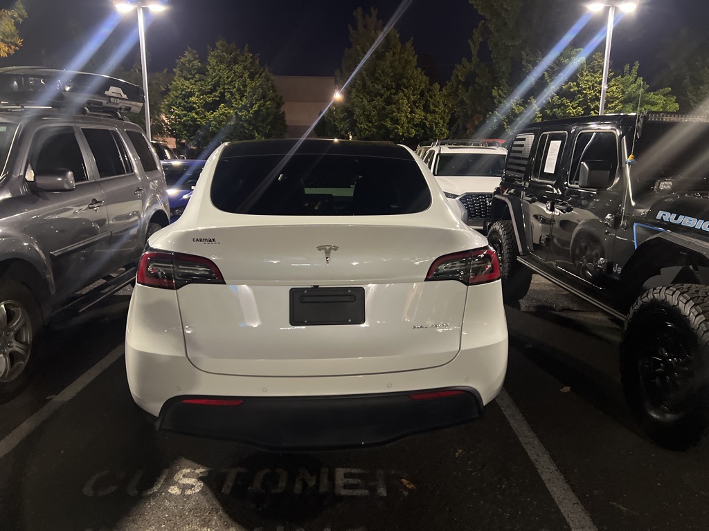 2022 Tesla Model Y Long Range photo 4